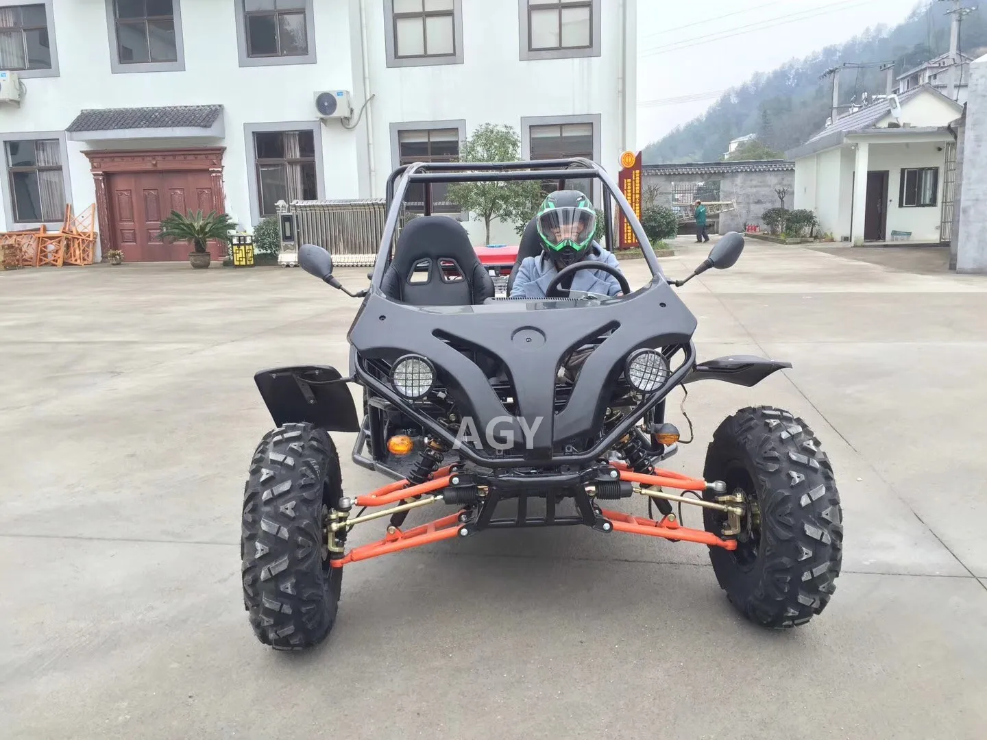 200cc-02.jpg