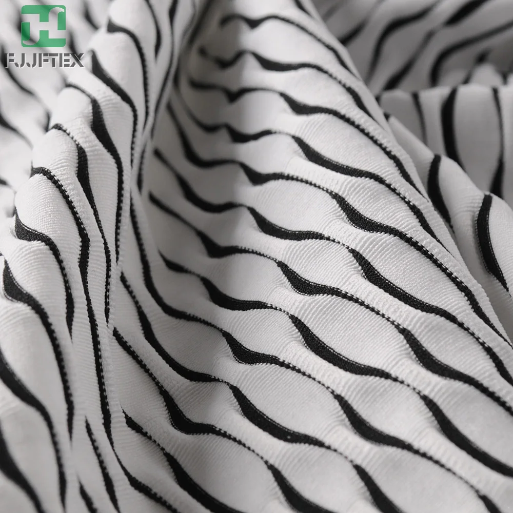 
Polyester Spandex Jacquard Crepe Seersuck Strip Knitted Fabric For Women Apparel 