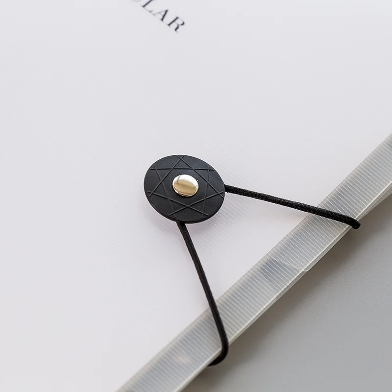 
High Quality Student B5 Size 60 pages Custom Printing Waterproof PP Hard Cover Loose Leaf Notebook 