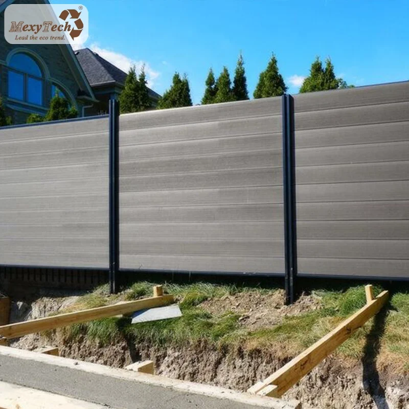 

horizontal wood plastic composite fence, Red