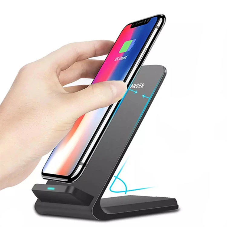 

2020 Amazon hot selling 10w wireless smartphone charger custom logo wireless smartphone charger stand for Galaxy S10