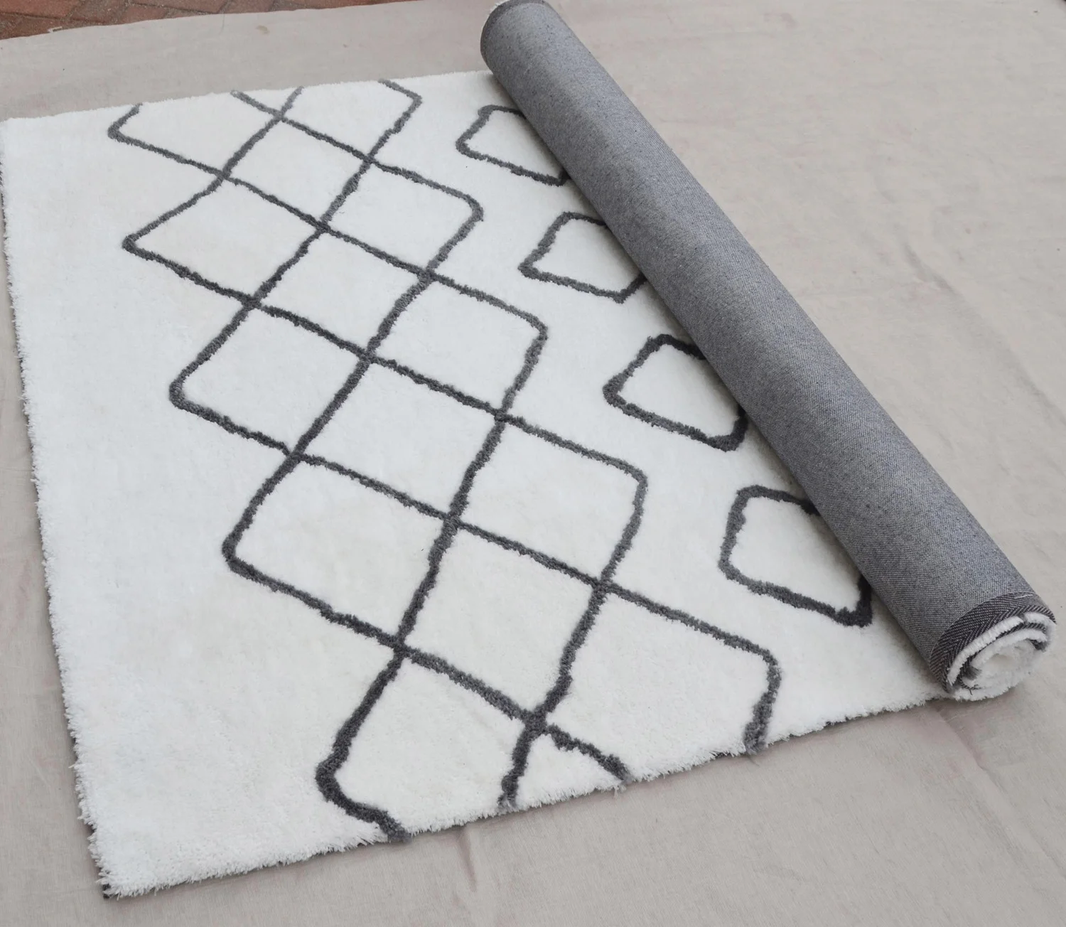 1200gsm 2.5cm Short Pile Cheap Price Living Room Floor Rug Buy Shaggy