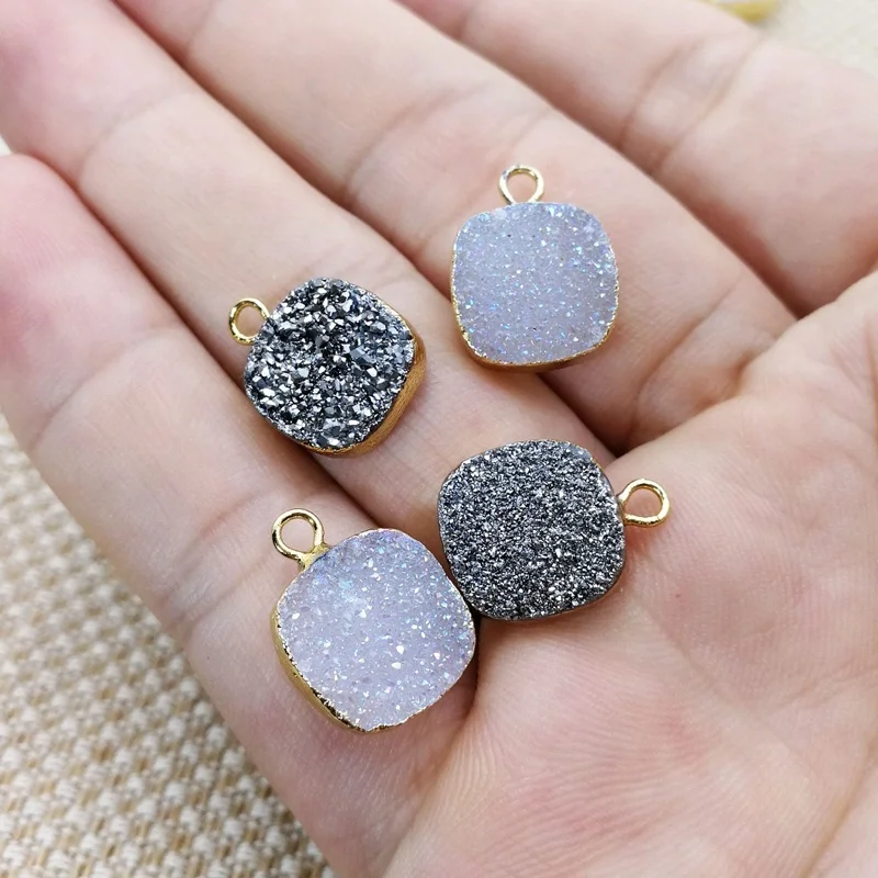 

Hot sale natural 10mm cushion shape crystal druzy crystal pendants jewelry electroplate small gemstone agate charm pendant, White druzy