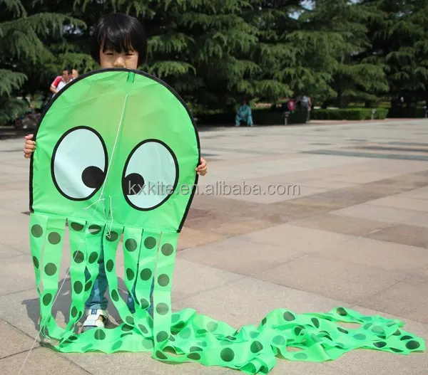 octopus kite green 1.jpg