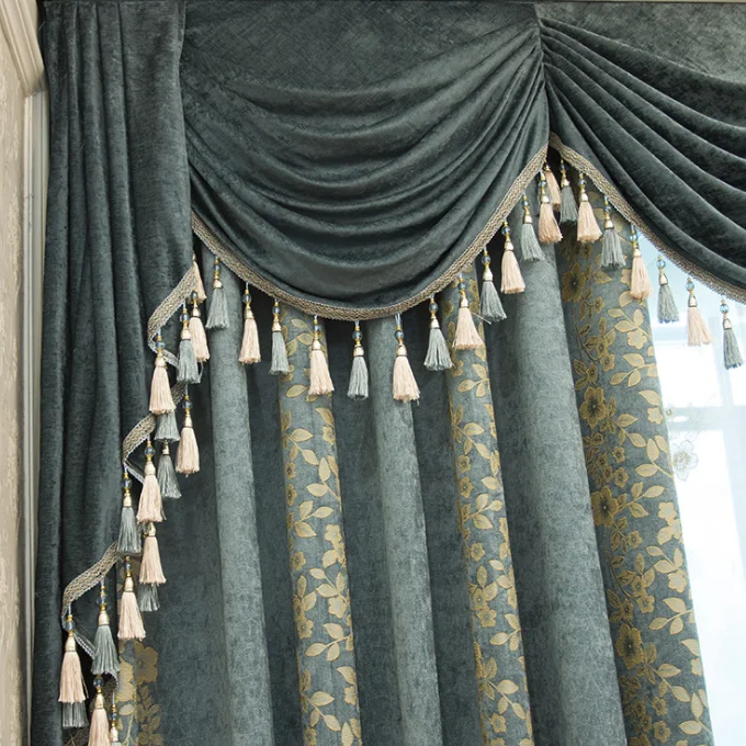 欧洲窗帘豪华的客厅窗帘与帷幔