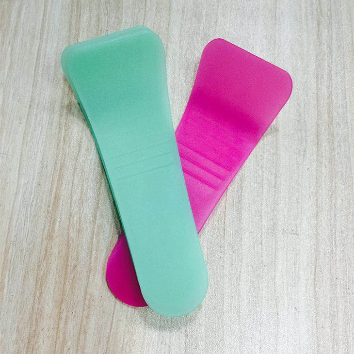 Cosmetic Plastic Hair Removal Spatula For Depilatory Cream Scraper