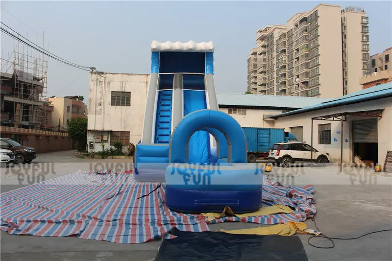Inflatable Wet Slide