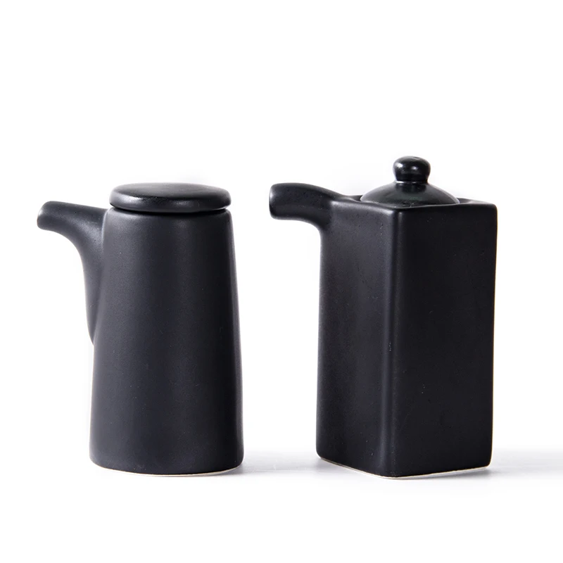 

Small Pouring Bowl Kitchenware Honey Sauce Oil Vinegar Maple Syrup Ceramic Bottle Dispenser, Black