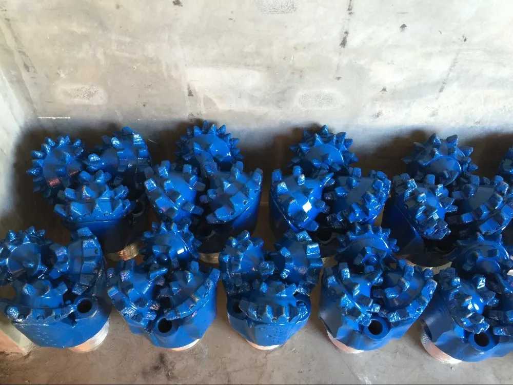 Steel tooth tricone bit 2