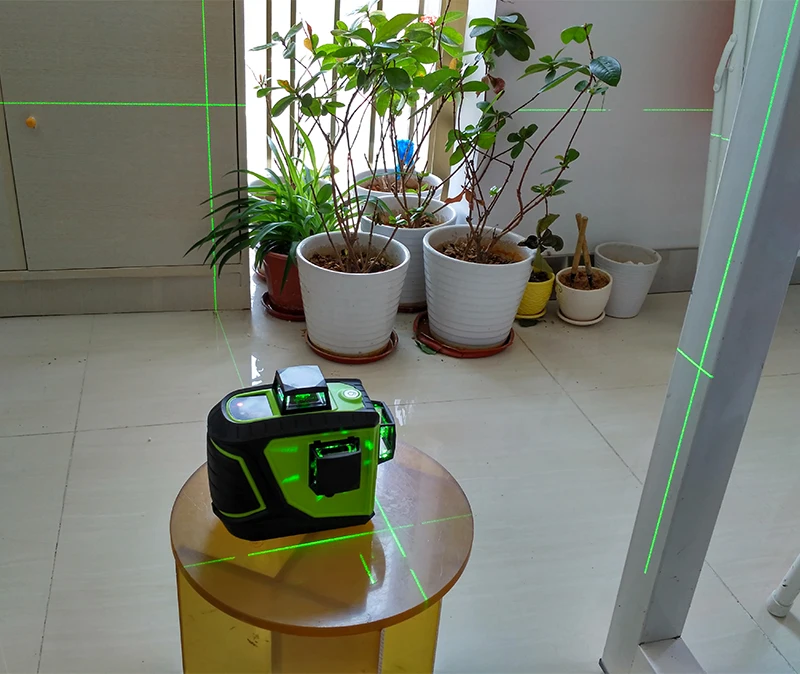 niveau laser level 12 lines