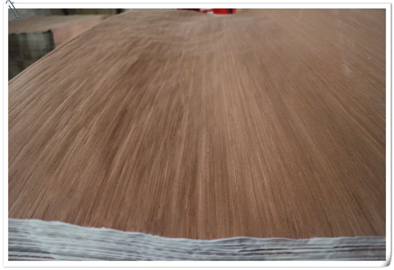 Sliced Cut Recon White Recon Poplar EV Face Veneer