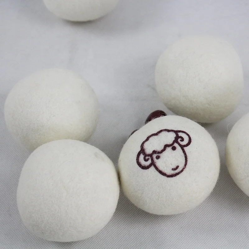 

Hot Sale Handmade 6 Pack New Zealand Wool Felt Dryer Washing Ball for Laundry, Nature white