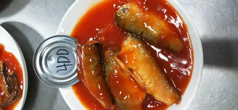 
canned sardine in tomato sauce 155g/425g 