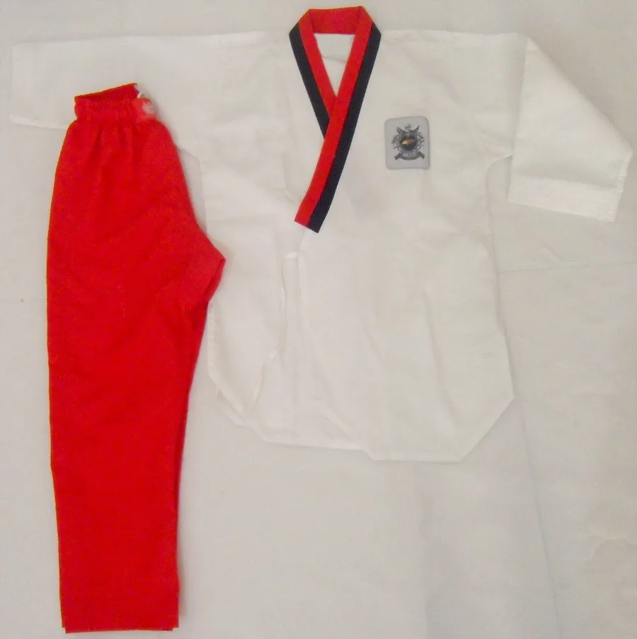 UWIN selling fashion taekwondo dobok poomsae