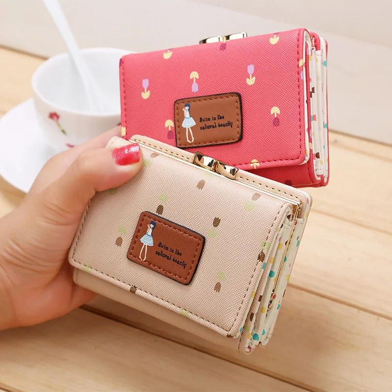 

Fashion Cute Flower Short Three Folded Bitcoin Wallet Women