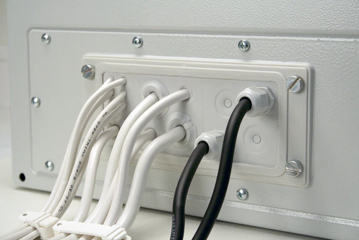 cable entry plate 5.jpg