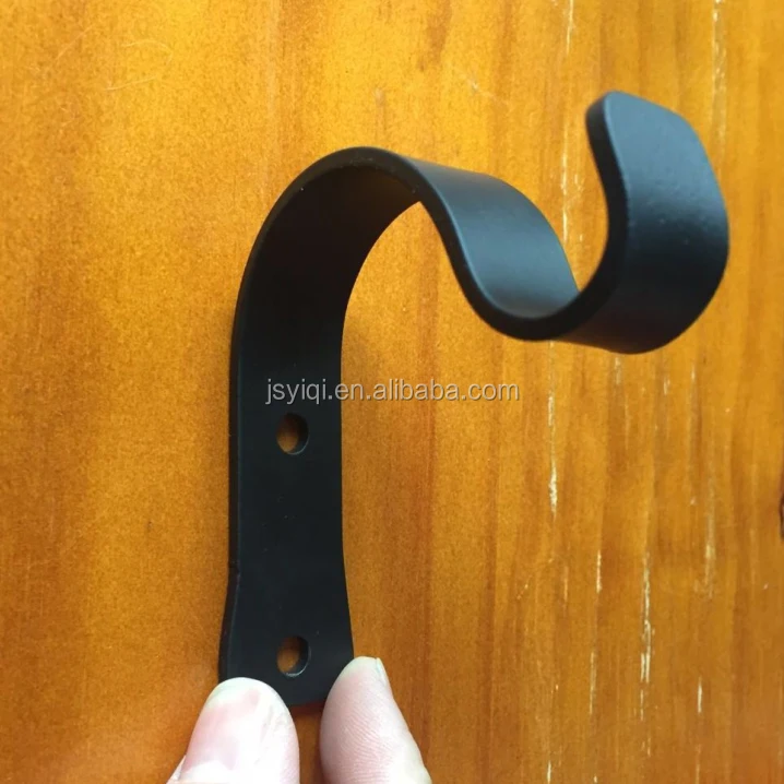 
Customized Rustic Wrought Iron Plant Hanging Hooks Black Iron Hanger Garden Forged Metal Wall/Basket Hanging Hook 