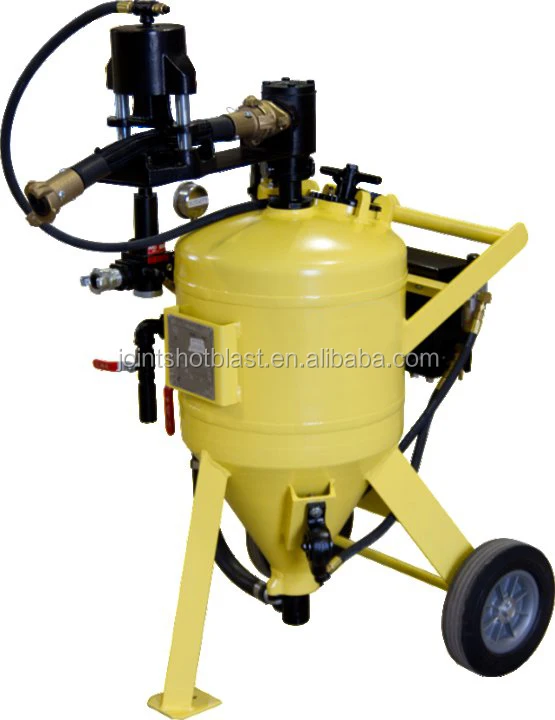 
wet sand blasting equipment/cleaning small machine for sale 