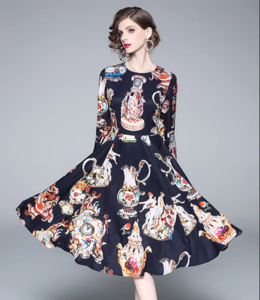 

2019 European Spring New O-neck Long-sleeved Temperament Retro Vase Printed Long Maxi Dress, As picture