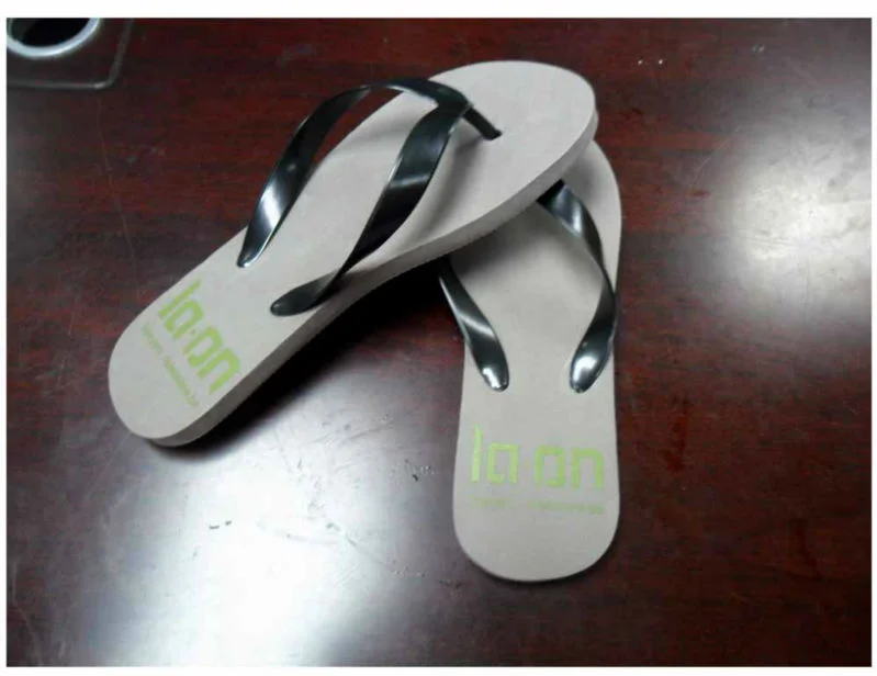 High quality beautiful summer beach PVC rubber flip flops for women