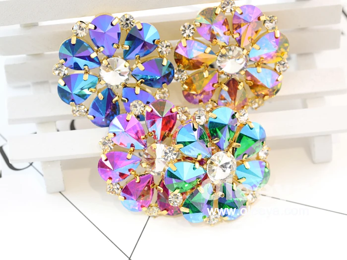 Wholesale Hight Quality Bling 6.5x14cm Rhinestones Crystal Stone Brooch Glass Bodice Rhinestone Appliques for Wedding Dresses