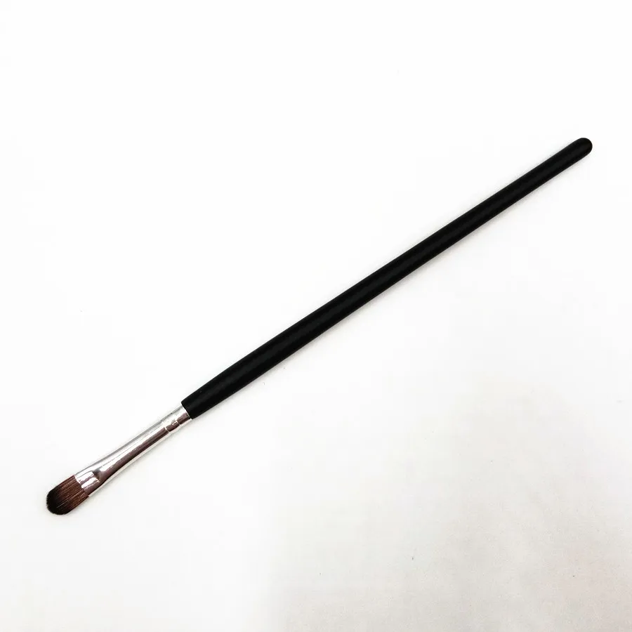 Women Make Up Long Wood Handle Natural Yellow Synthetic Flat Concealer