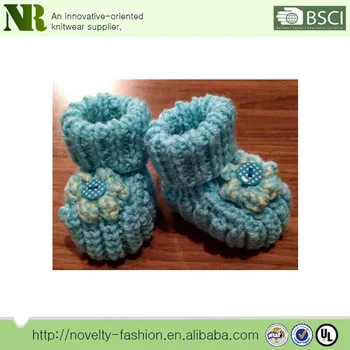 yarn baby shoes