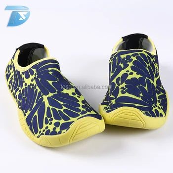 wholesale water shoes