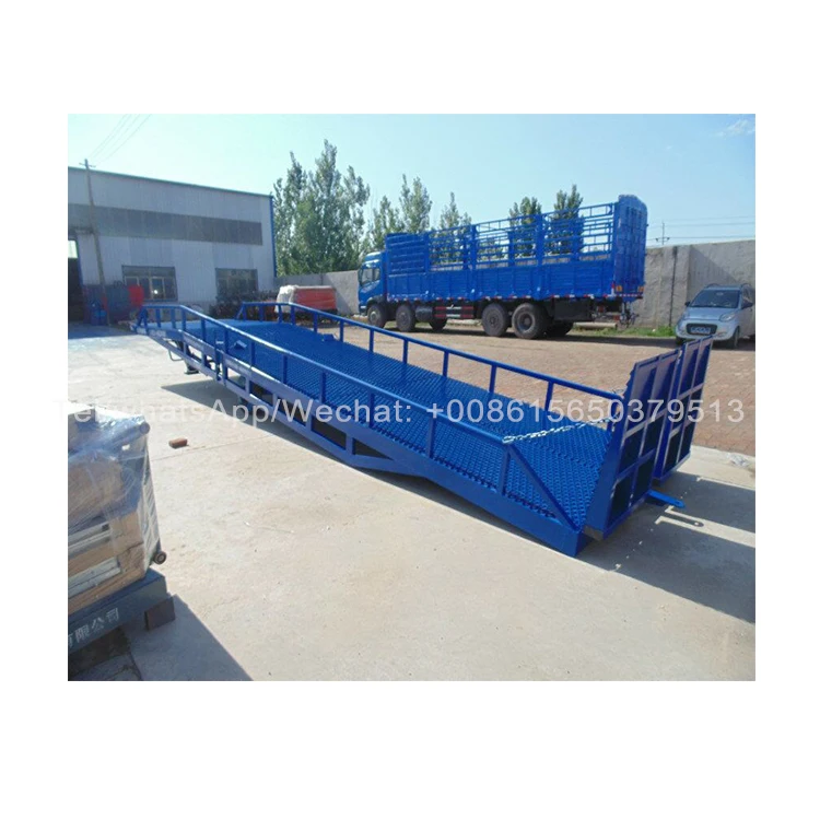 
Mobile boarding bridge Terminal warehouse loading and unloading 
