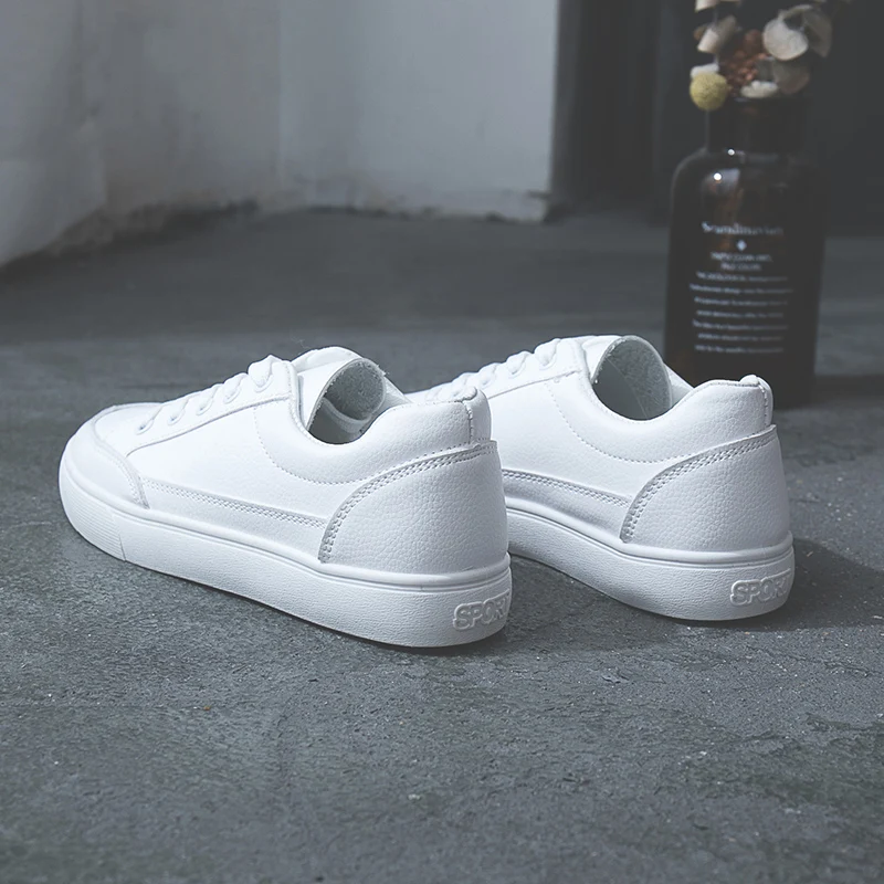 
2019 Hot Sell Fashion Leisure Design Wholesale Custom Skate Sneakers 