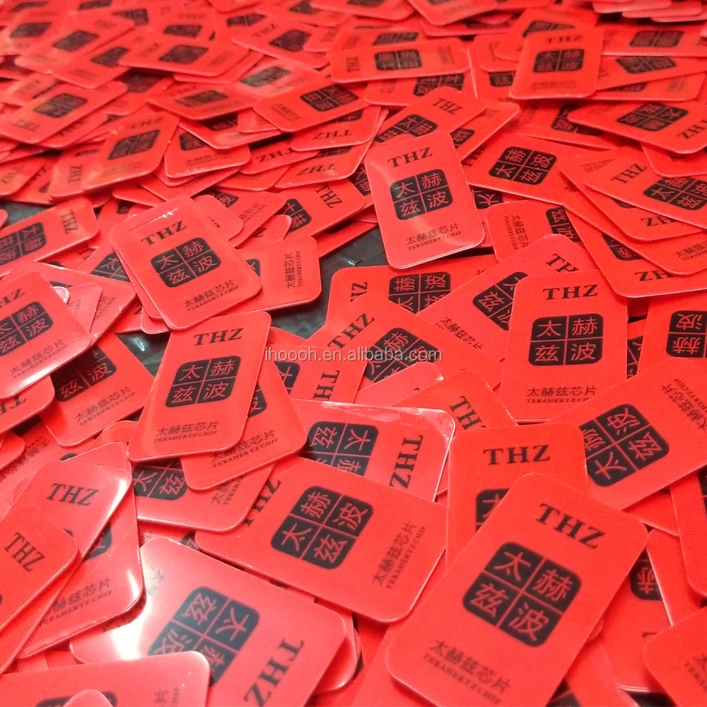 Terahertz waves chip THZ.jpg