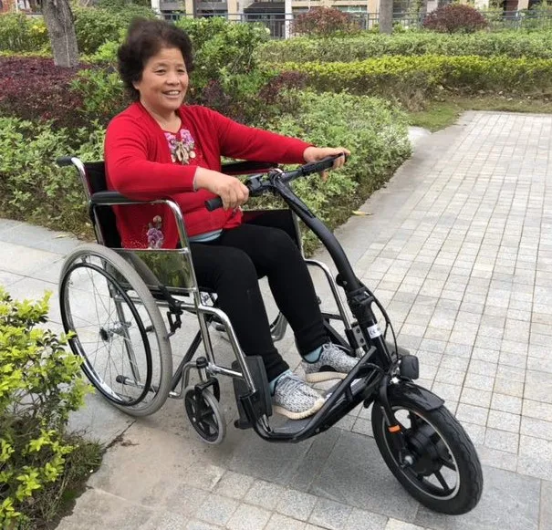 Portable Easy Driving Manual Wheelchairs With Mobility Kits 3 Speed