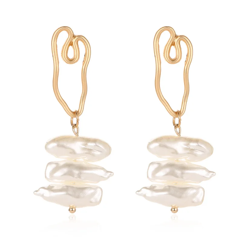 

Elegant Bohemia Pearl Long Pendant Pinchbeck Gold Women Earrings