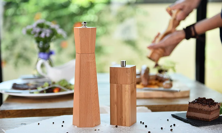 Square Bamboo Salt And Pepper Mill With Ceramic Grinder - Buy Pepper ...