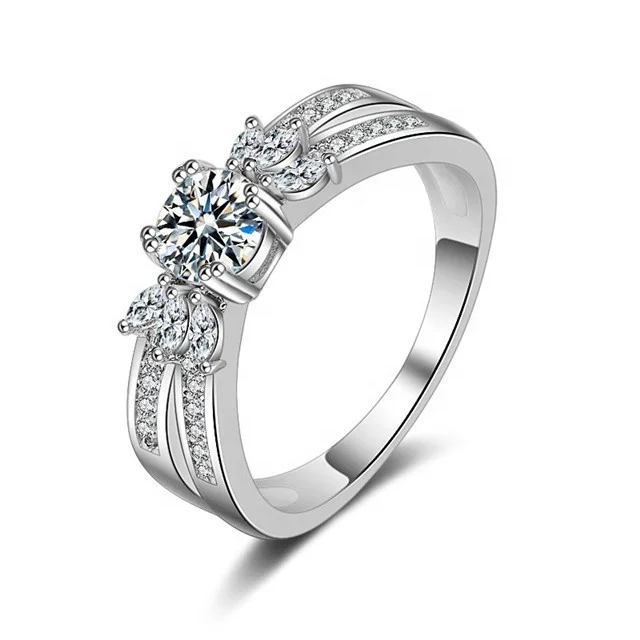 

Luxury 0.8 Carat White Solitaire Ring Cubic Zirconia Engagement Wedding Rings for Women fashion accessories