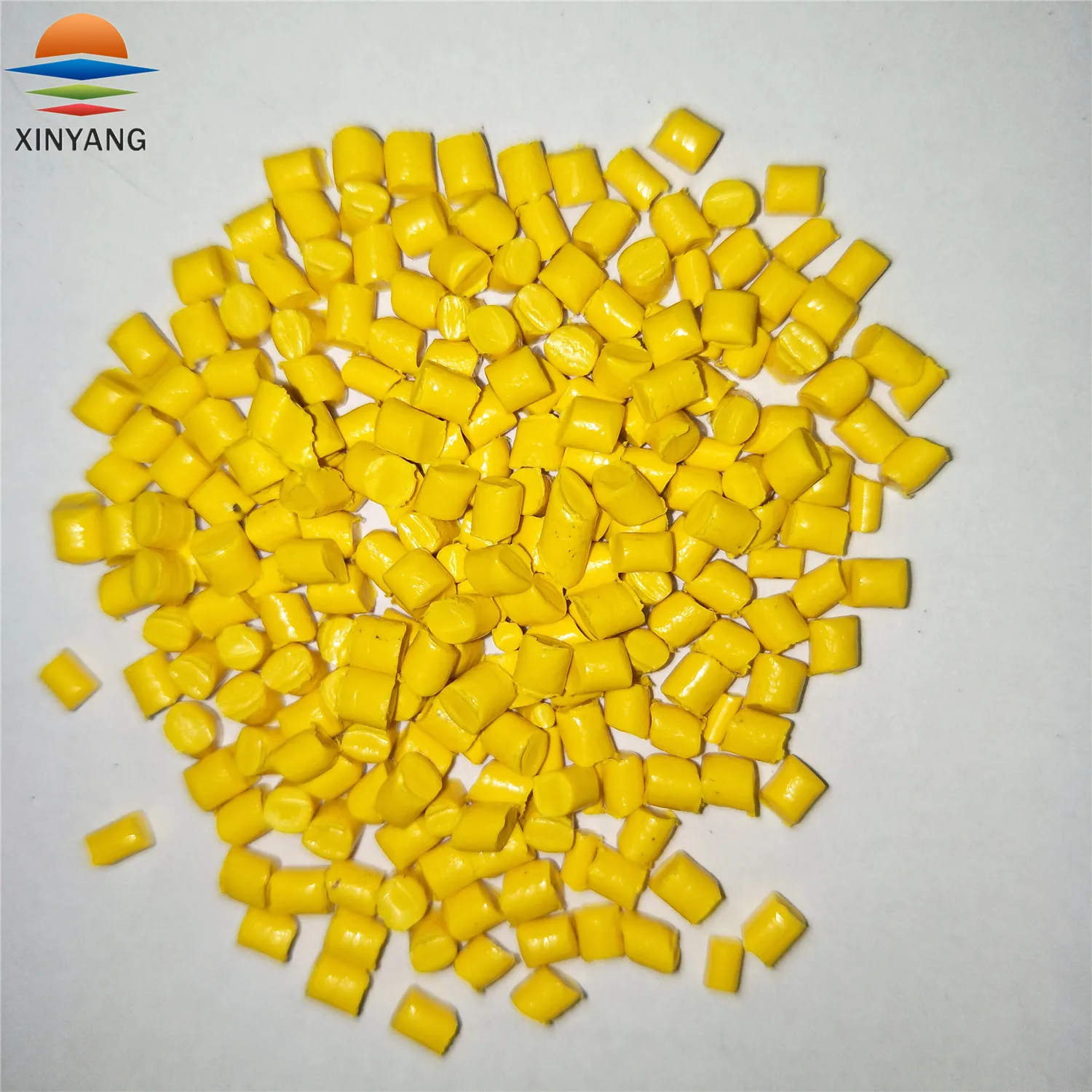 yellow masterbatch133.jpg