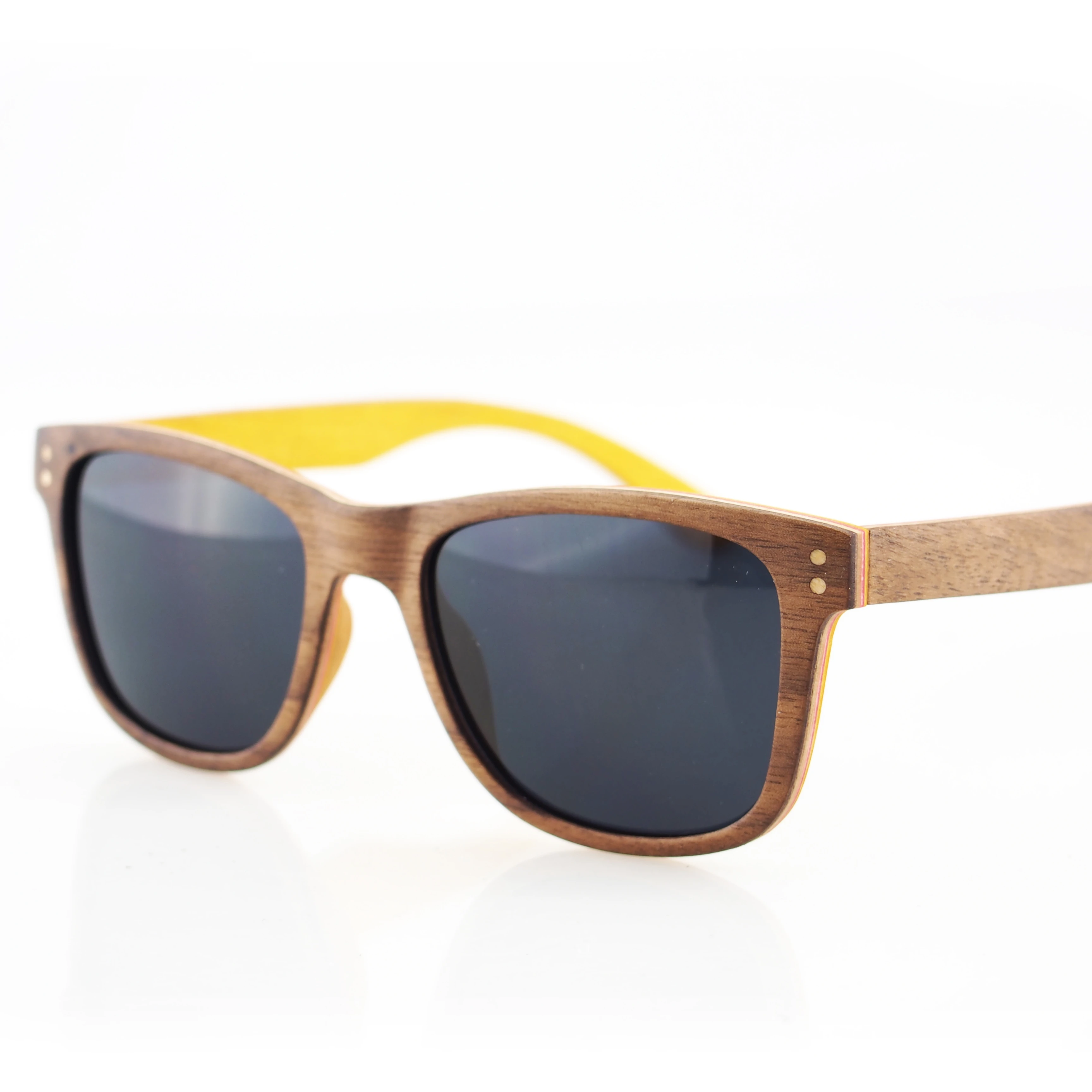 

2019 Eco Friendly Natural Polarized Lens Wooden Sunglasses with Custom Logo