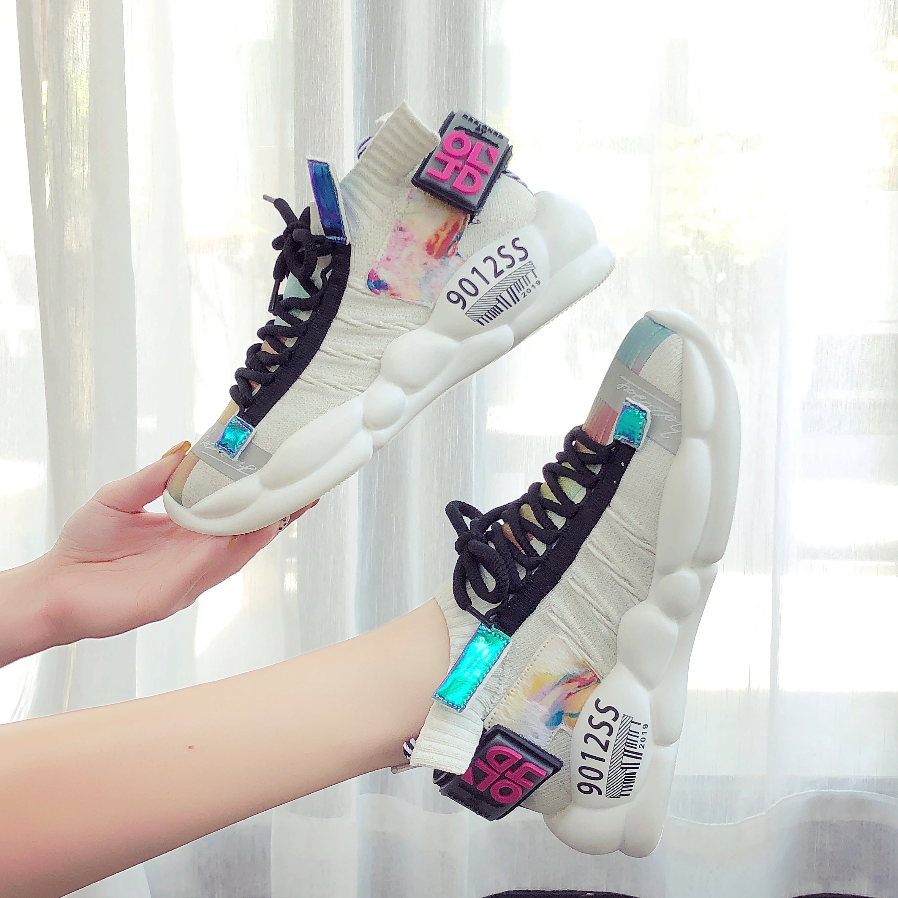 

2019 hot sale summer sport shoes outdoor women breathable shoes sneakers, Red,white,black