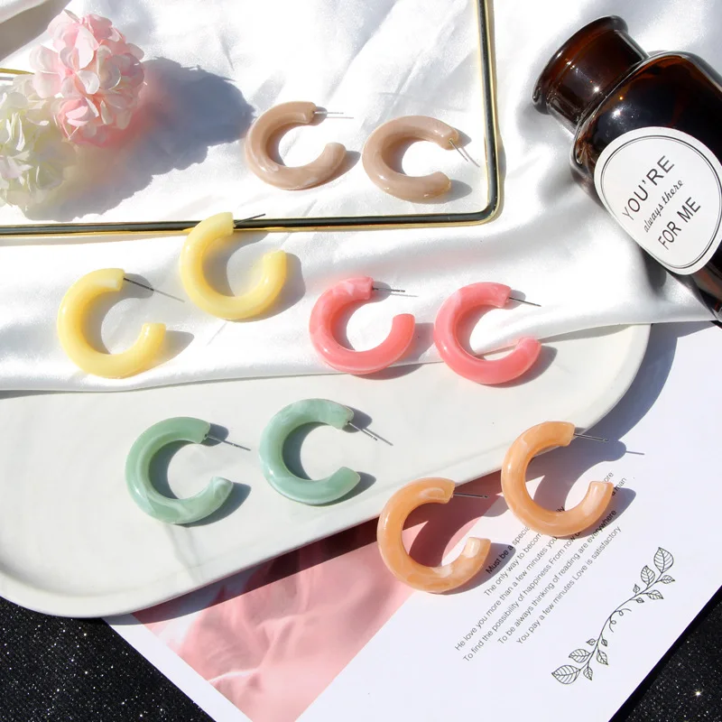 

Fashion Korean Multi Candy Color C Circle Shape Acrylic Earrings For Women Girl New Earring Jewelry