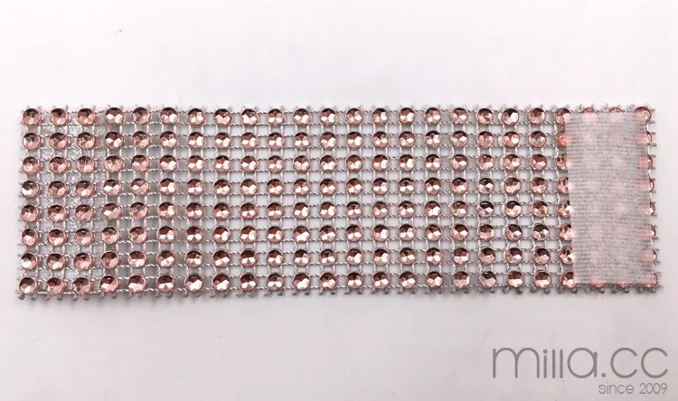 rhinestone napkin ring.png