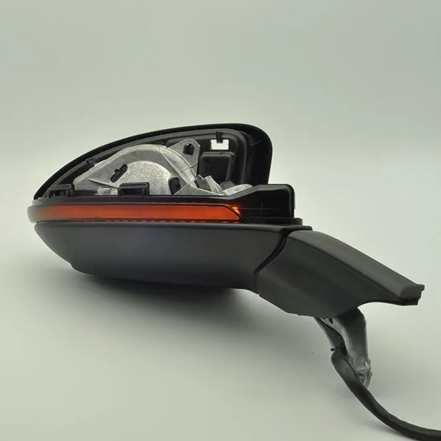 Golf 7 Dynamic LED.jpg