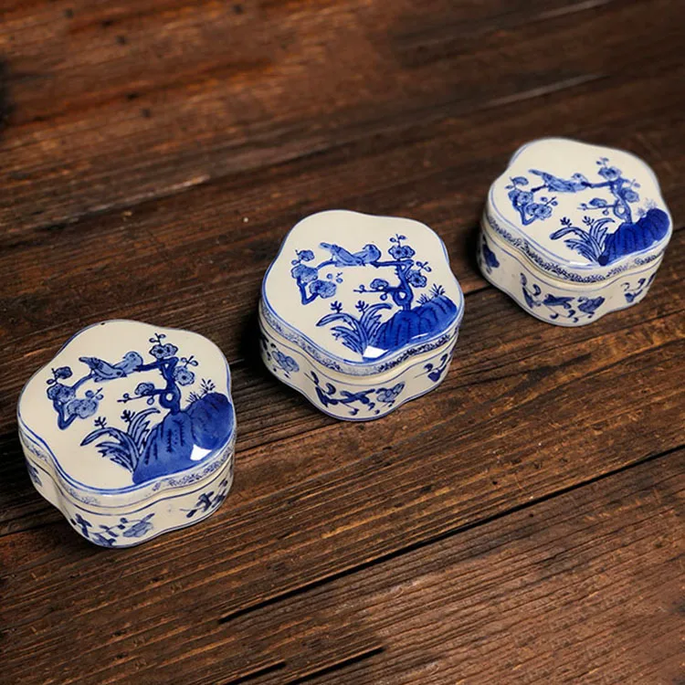

Limited incredible promotional ceramic ornament trinket box