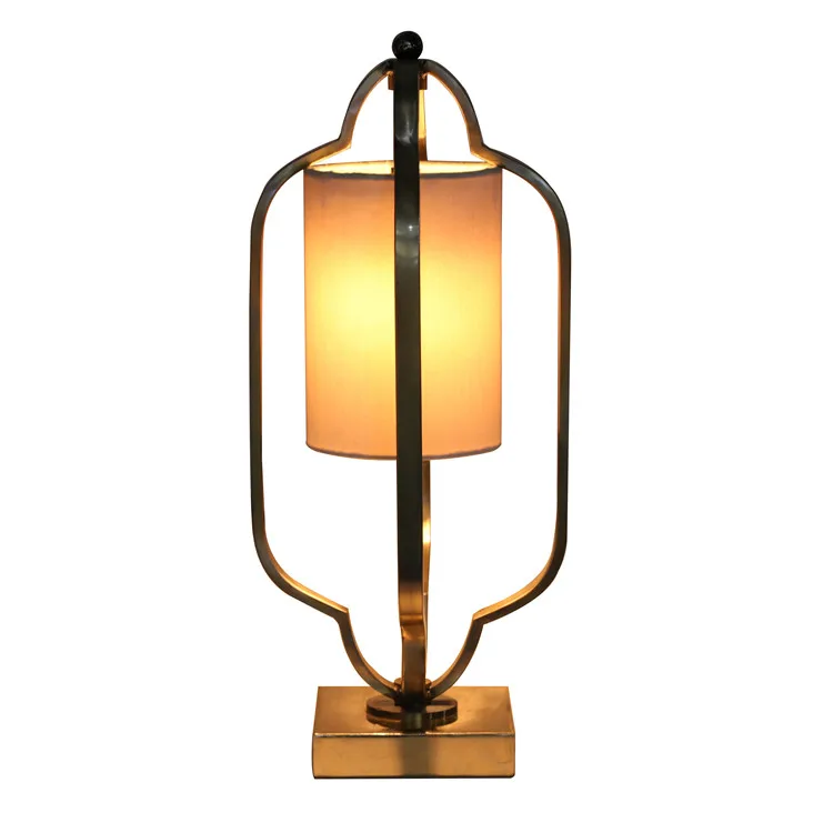Hot sale gold base with Antique brass metal frame table light /modern desk lamp/decorative table desk metal