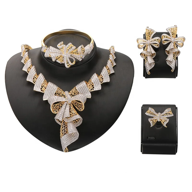 

Female Fashion Nigeria Jewelry Secondary Color Diamond Necklace Set for Alternative Bridal