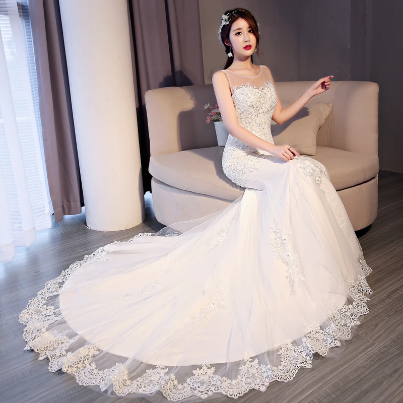 

2019 fashion 100% Polyester Mermaid bridal wedding dress with long Train
