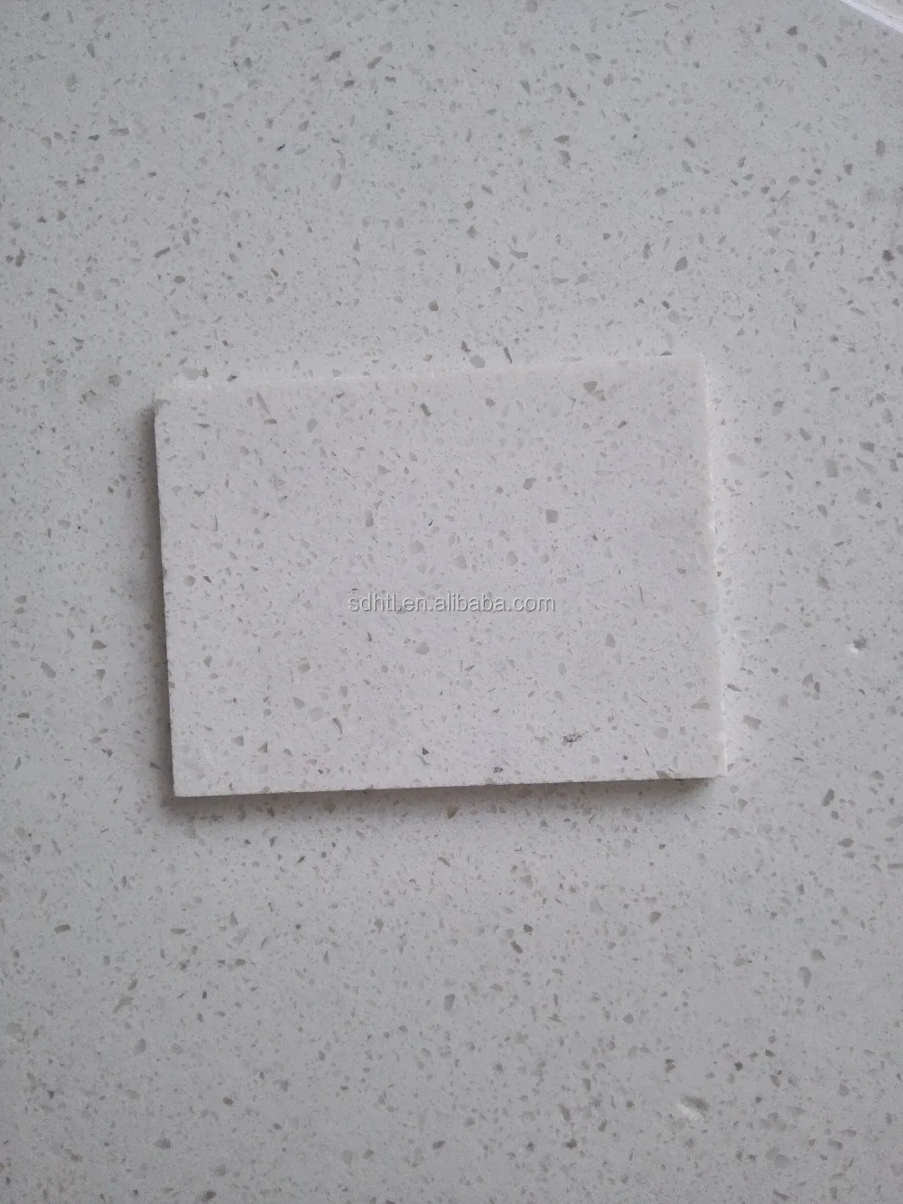 horizon quartz stone.jpg