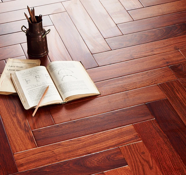 Natural Rustic Pine Hardwood Herringbone Wood Flooring Buy Herringbone Wood Flooring Engineered Wood Flooring Wood Floor Product On Alibaba Com