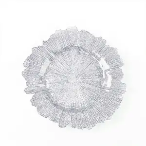 Image of 2019 new product wholesale china tableware cheap silver wedding charger plates