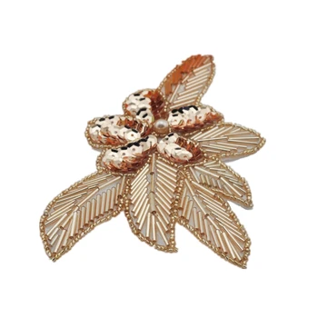 Wholesale Bridal Flower Sequin Embellishments Pearl Appliques For