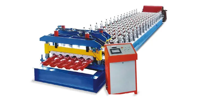 High efficiency automatic roof panel forming machine